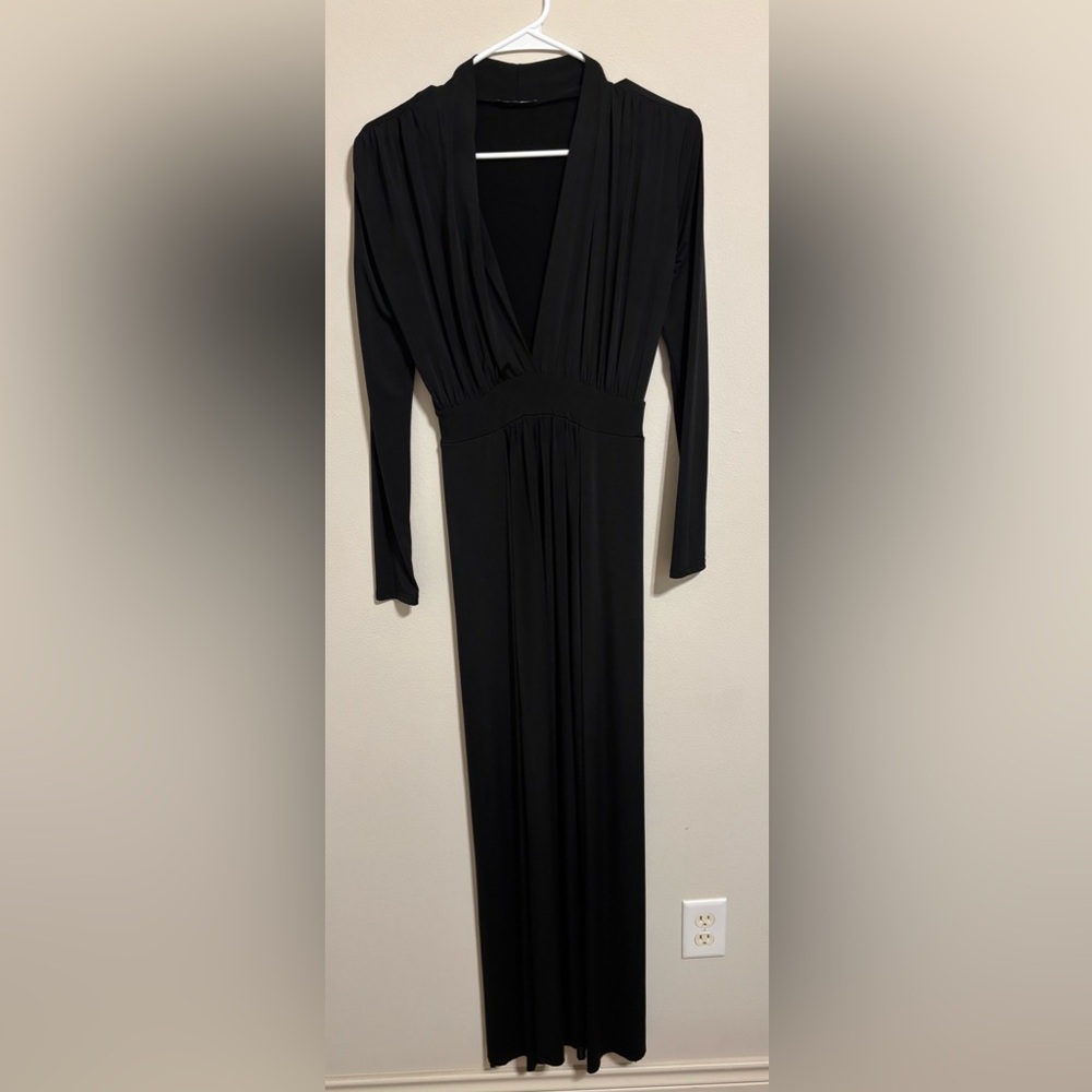 Elegant Black Maxi Dress